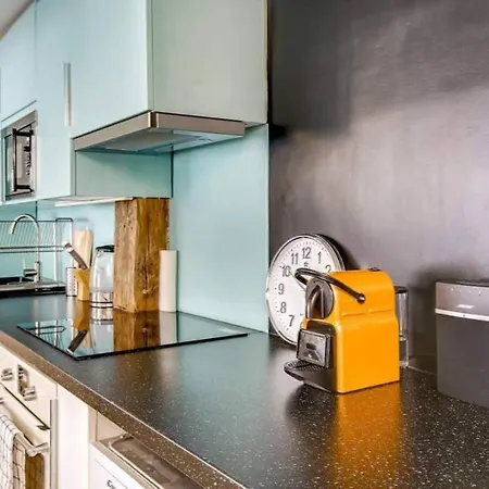 Apartment Charming Room - Heart Of Paris !